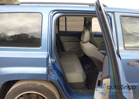 2007 Jeep Patriot Sport z USA, uszkodzony, nr VIN 1J8FF28W77D396131